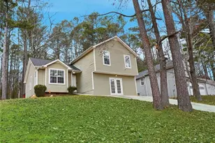 1957 Sandcreek Dr SW, Atlanta, GA 30331 - Photo 3