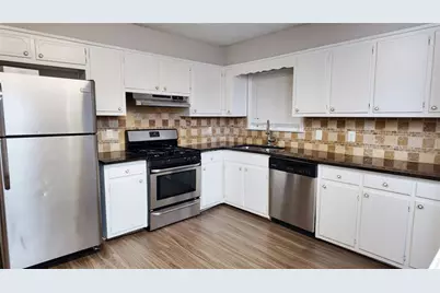 586 Stonehedge Drive, Stone Mountain, GA 30087 - Photo 3