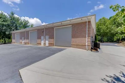 6105 Atlanta Highway #A, Flowery Branch, GA 30542 - Photo 19