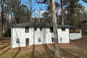 481 Hammond Dr, Atlanta, GA 30328 - Photo 17