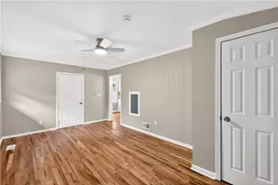 2907 Cloverhurst Dr, Atlanta, GA 30344 - Photo 13