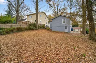 1757 Derry Ave SW, Atlanta, GA 30310 - Photo 27