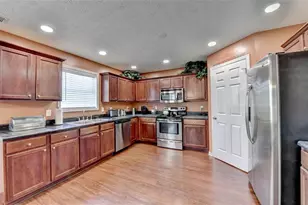 2377 Pendergrass Ln, Ellenwood, GA 30294 - Photo 31