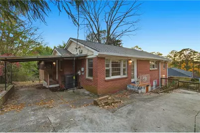 685 Melrose Drive, Forest Park, GA 30297 - Photo 3