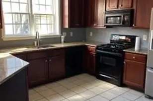 2318 Longcourt Way SE, Atlanta, GA 30339 - Photo 9