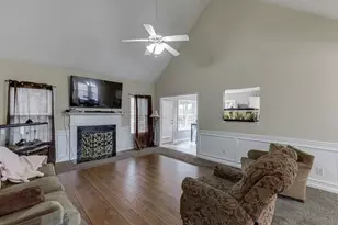 1709 Wyntercreek Ln, Hoschton, GA 30548 - Photo 5