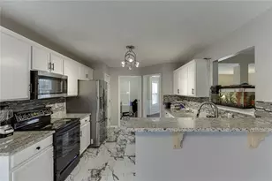 1709 Wyntercreek Ln, Hoschton, GA 30548 - Photo 13