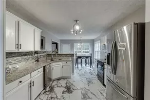 1709 Wyntercreek Ln, Hoschton, GA 30548 - Photo 11