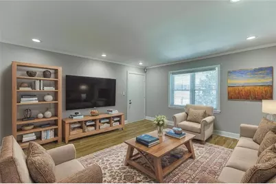 4282 Roswell Road NE #D2, Atlanta, GA 30342 - Photo 7