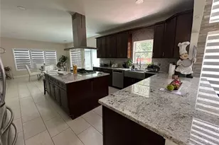 2670 Turning Leaf Dr, Lawrenceville, GA 30044 - Photo 9