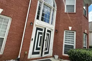 2670 Turning Leaf Dr, Lawrenceville, GA 30044 - Photo 3