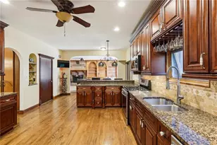 7820 Wynfield Cir, Cumming, GA 30040 - Photo 9