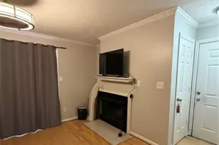 103 Granville Ct, Atlanta, GA 30328 - Photo 3