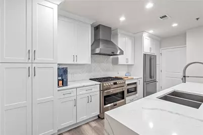 270 17th Street NW #3806, Atlanta, GA 30363 - Photo 3