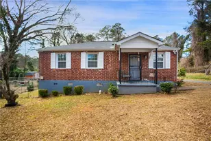 142 Hutton Pl NW, Atlanta, GA 30318 - Photo 11