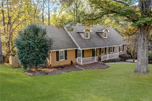 445 Bruce Way SW, Lilburn, GA 30047 - Photo 3