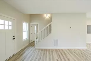 533 Tree Ridge, Carrollton, GA 30116 - Photo 3