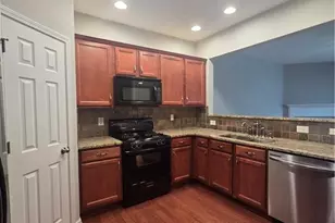2706 Beynon Ln, Suwanee, GA 30024 - Photo 5