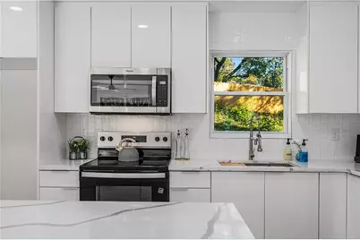 2377 Fontaine Circle, Decatur, GA 30032 - Photo 13