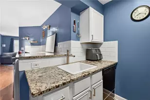 795 Hammond Dr, Atlanta, GA 30328 - Photo 9