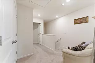 5723 Union Pointe Dr, Union City, GA 30291 - Photo 11