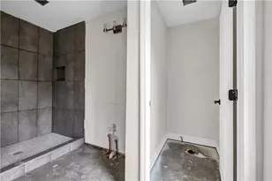 2323 Tilson Cir, Decatur, GA 30032 - Photo 9