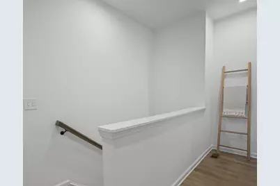 121 Chestnut Circle, Atlanta, GA 30342 - Photo 41