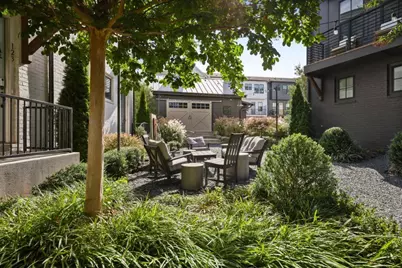 121 Chestnut Circle, Atlanta, GA 30342 - Photo 45