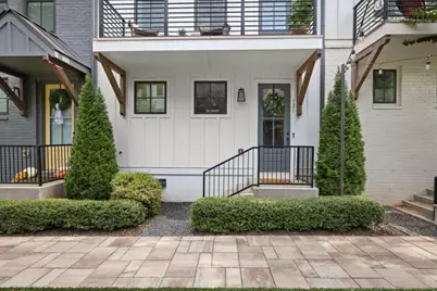 121 Chestnut Circle, Atlanta, GA 30342 - Photo 3