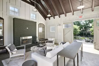 121 Chestnut Circle, Atlanta, GA 30342 - Photo 47