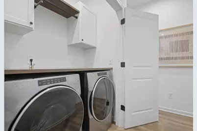 121 Chestnut Circle, Atlanta, GA 30342 - Photo 35