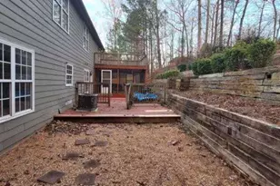 587 Wynmeadow Ct, Stone Mountain, GA 30087 - Photo 9