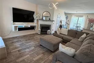 11190 Wittenridge Dr, Alpharetta, GA 30022 - Photo 9