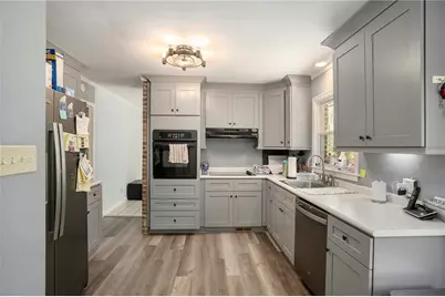 1050 Skyline Drive, Covington, GA 30014 - Photo 13