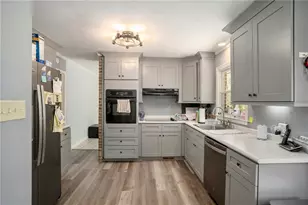 1050 Skyline Dr, Covington, GA 30014 - Photo 13