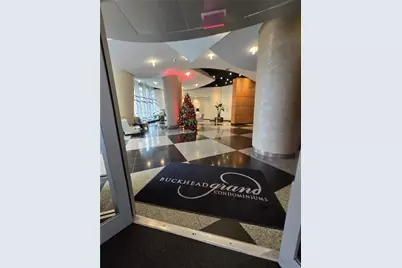 3338 Peachtree Road NE #1809, Atlanta, GA 30326 - Photo 3