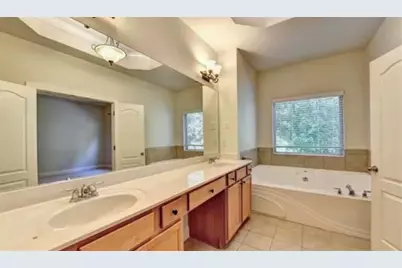 2790 Laurel Valley Trail, Buford, GA 30519 - Photo 23