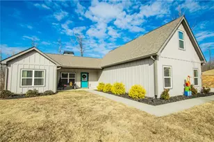 148 Chestnut Trl, Commerce, GA 30529 - Photo 3