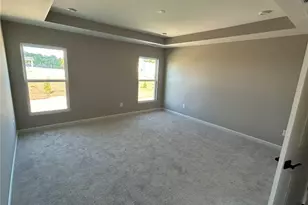 222 Loon Lk Wy, Hoschton, GA 30548 - Photo 5