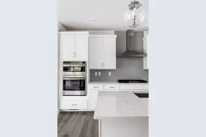 2560 Clairebrooke Bend, Atlanta, GA 30341 - Photo 11