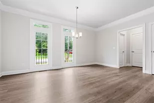 2560 Clairebrooke Bnd, Atlanta, GA 30341 - Photo 15