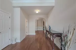 1935 Hickory Station Cir, Snellville, GA 30078 - Photo 5