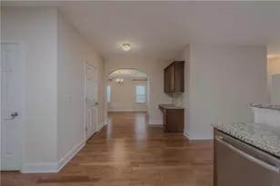 1935 Hickory Station Cir, Snellville, GA 30078 - Photo 7