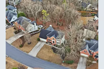 4950 Red Robin Ridge, Johns Creek, GA 30022 - Photo 5