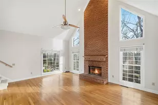 4950 Red Robin Ridge, Johns Creek, GA 30022 - Photo 9