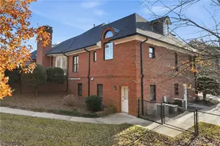 2650 Waters Edge Dr, Gainesville, GA 30504 - Photo 11