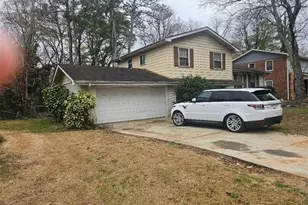 4177 Carrollwood Dr, Stone Mountain, GA 30083 - Photo 3