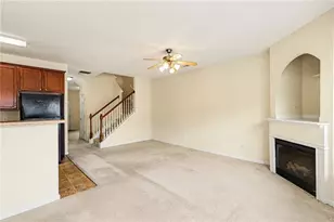 7676 Rutgers Cir, Fairburn, GA 30213 - Photo 9