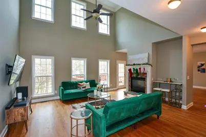 1025 Boxwood Lane, Canton, GA 30114 - Photo 7