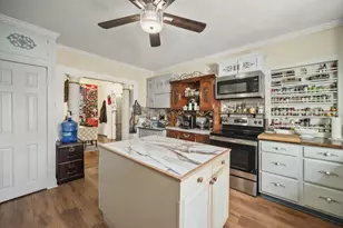 431 W Memorial Dr, Dallas, GA 30132 - Photo 13